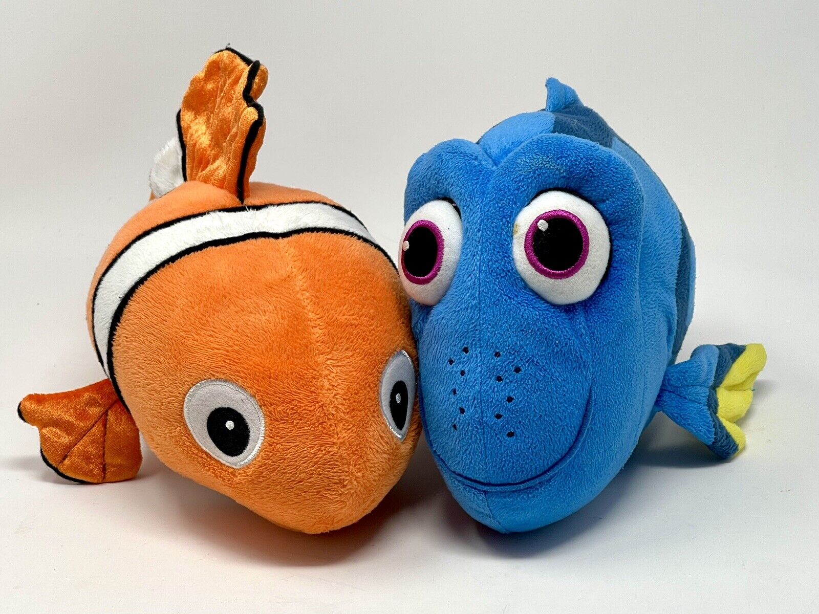 Dory And Nemo Plushies Lot SOUND WORKS Disney Finding Dory Clownfish Blue Tang