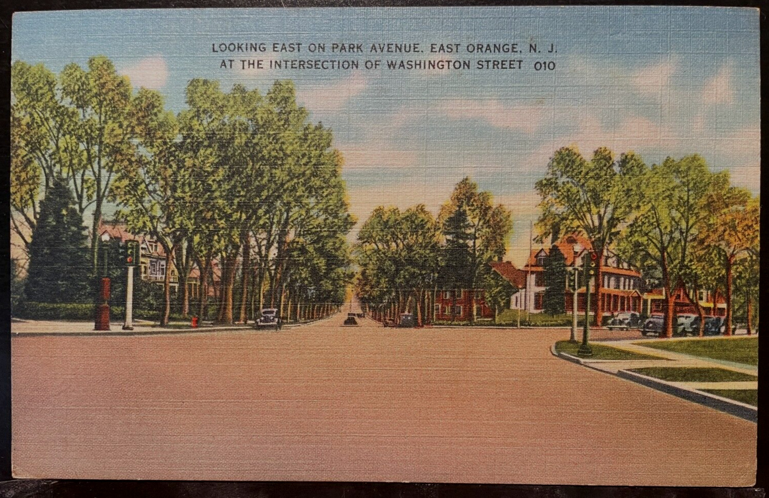 Vintage Postcard 1930-1945 Park Ave & Washington Str, E. Orange, New Jersey (NJ)