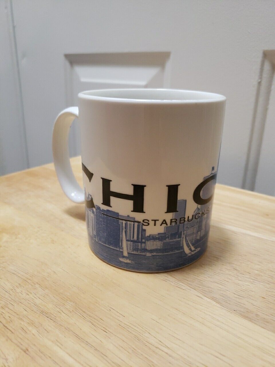 🔥 Starbucks Chicago Barista Skyline Series One Coffee Mug 2002 Windy City Cup