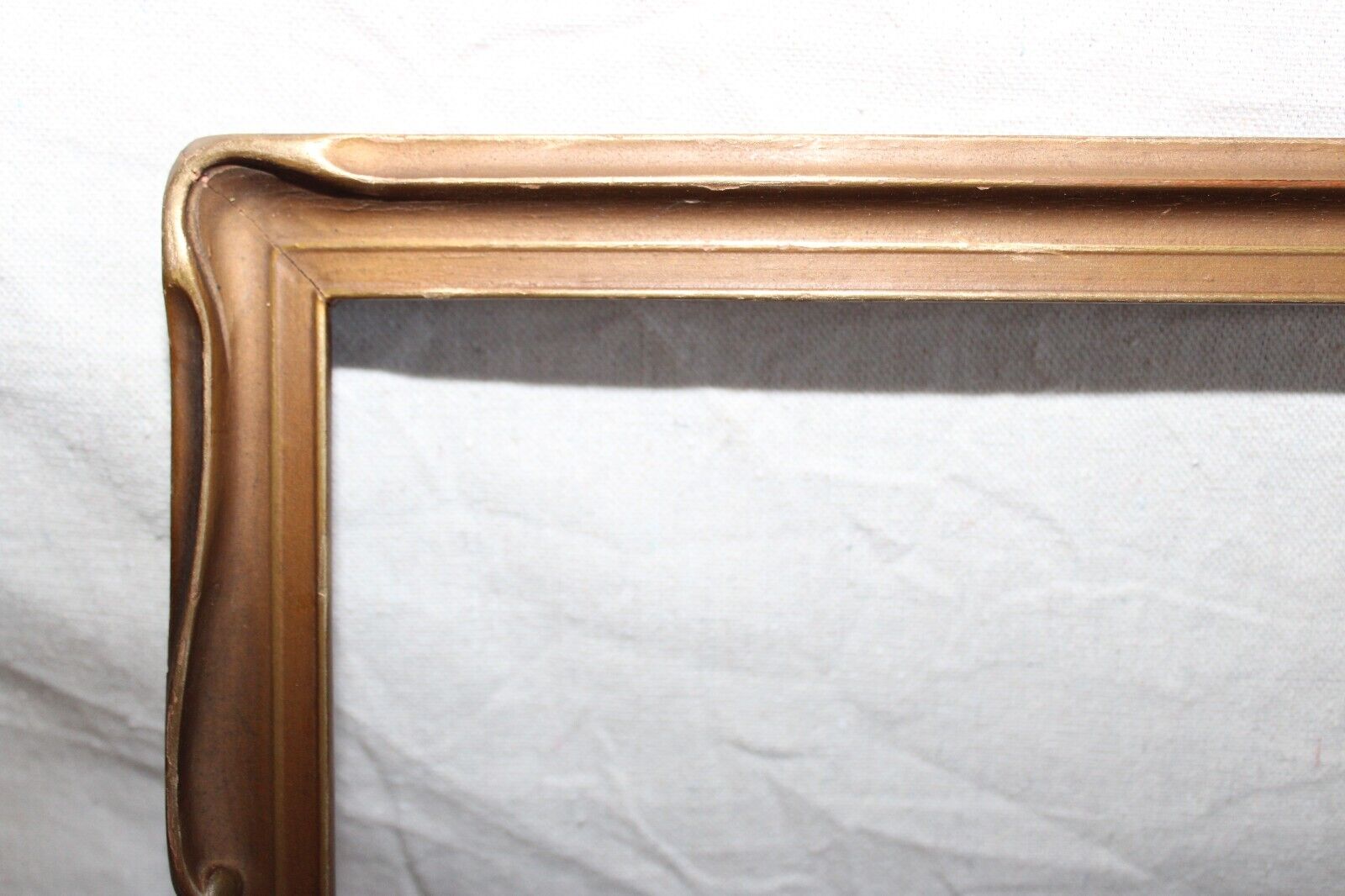 ANTIQUE FITS 8 X 10 PIE CRUST PICTURE FRAME BATWING ARTS AND CRAFTS GOLD