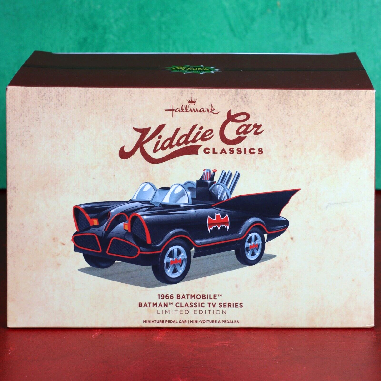 Hallmark Batman 1966 Batmobile Kiddie Car Classics LE Peddle Car 2017 New In Box