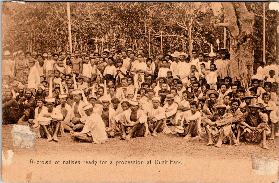 siam thailand, BANGKOK, Crowd of Natives ready for Procession at Dusit Park -A31