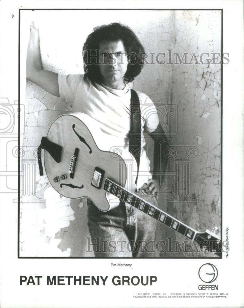 1995 Press Photo Pat Metheny Guitarist - RSC79085