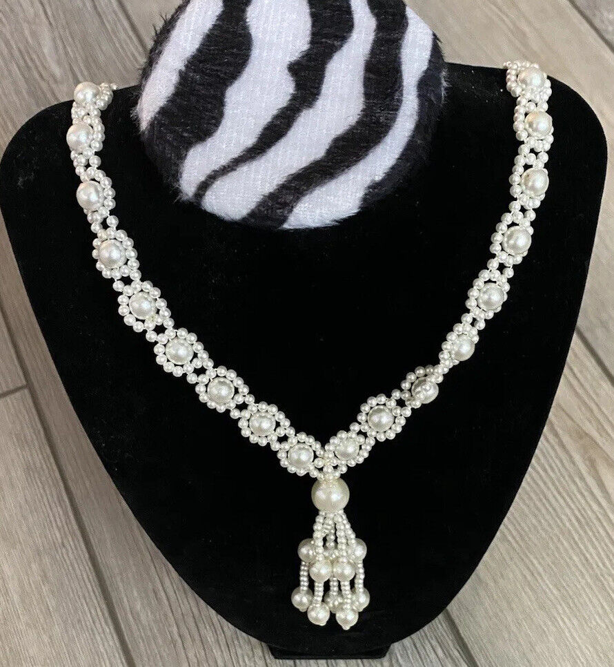 Roaring 20s Stunning Faux Pearl Necklace Slip On wedding bridal statement pc