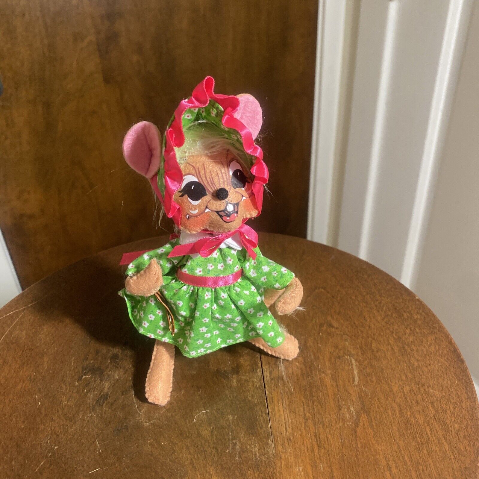 Annalee Spring Girl Mouse Doll 2013 Green Dress Bonnet 6 Inch