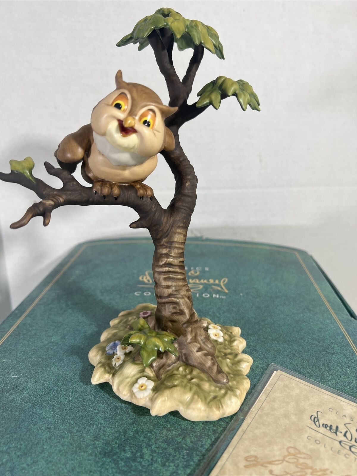 WDCC Disney Friend Owl What’s Going On Around Here? From Bambi 