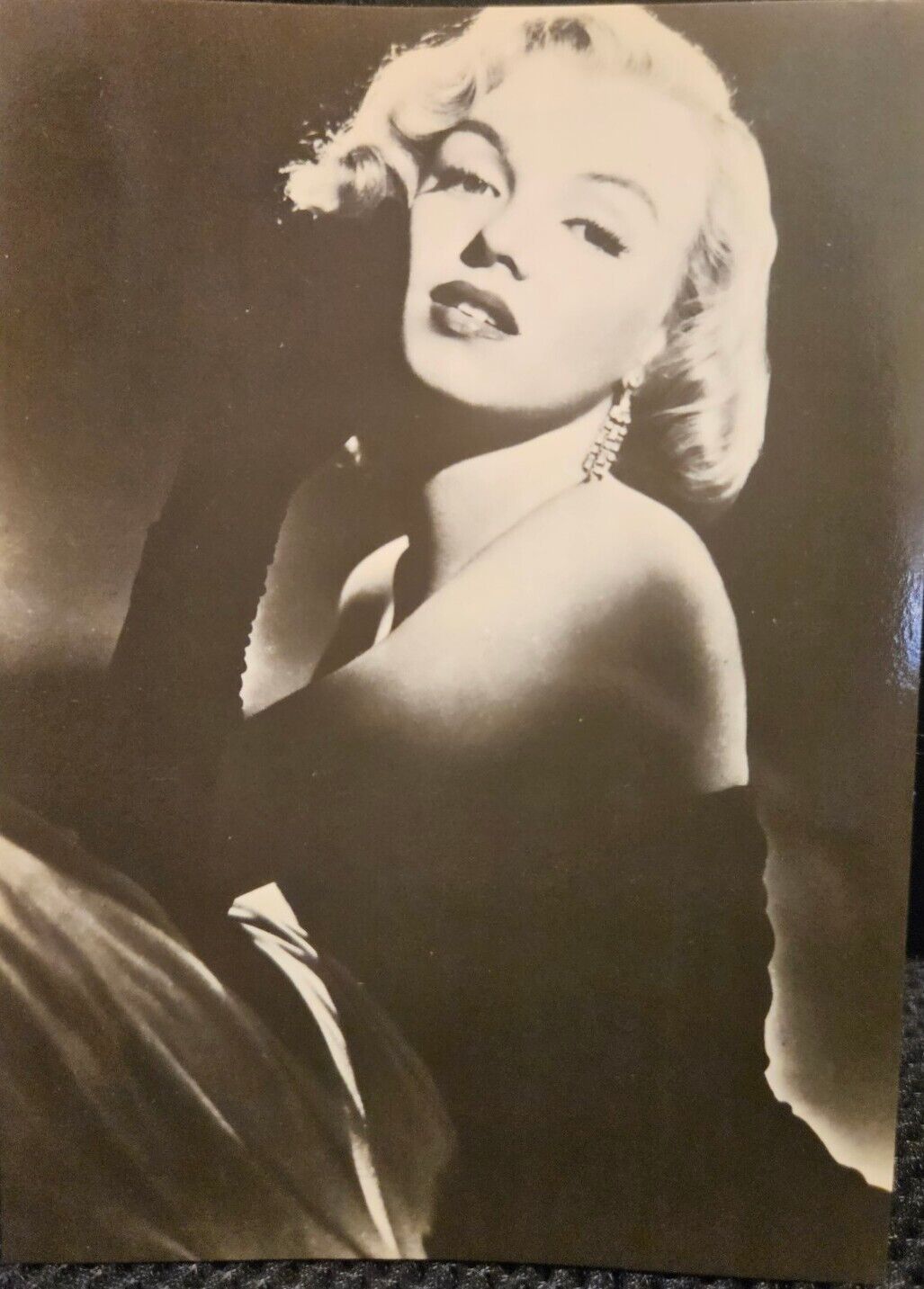1950 Marilyn Monroe Postcard RARE VINTAGE Frank Powolny  Pr. In England PRESTINE
