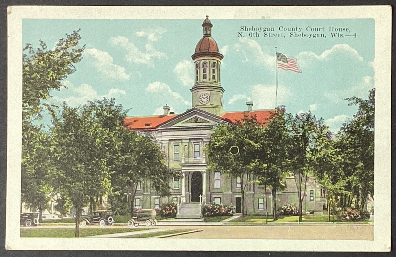 Wisconsin Sheboygan County Court House Vintage Standard Postcard Unposted