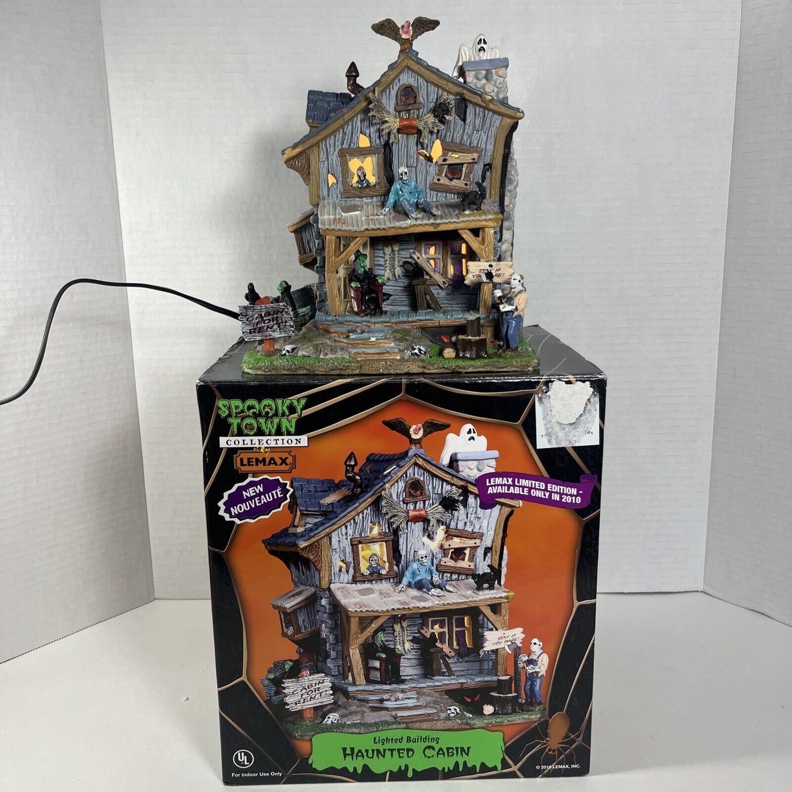 Lemax Spooky Town Haunted Cabin 2010 Limited Edition With Box EUC
