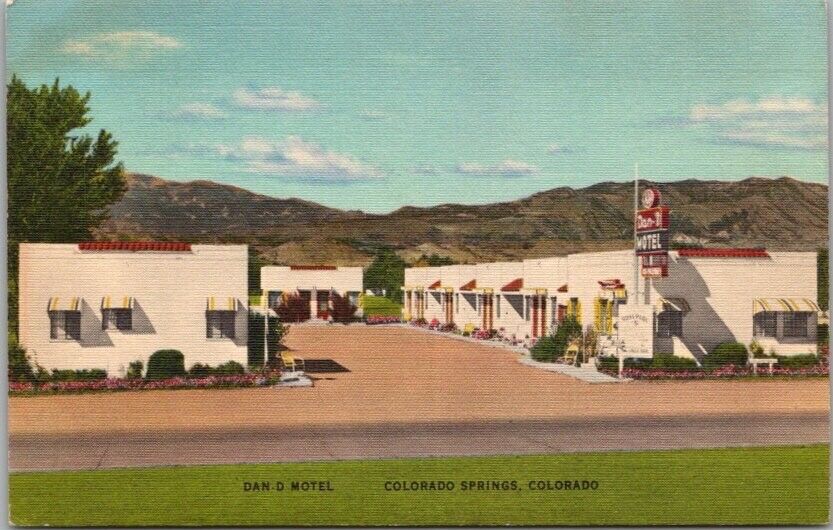 Vintage 1950s Colorado Springs Postcard 