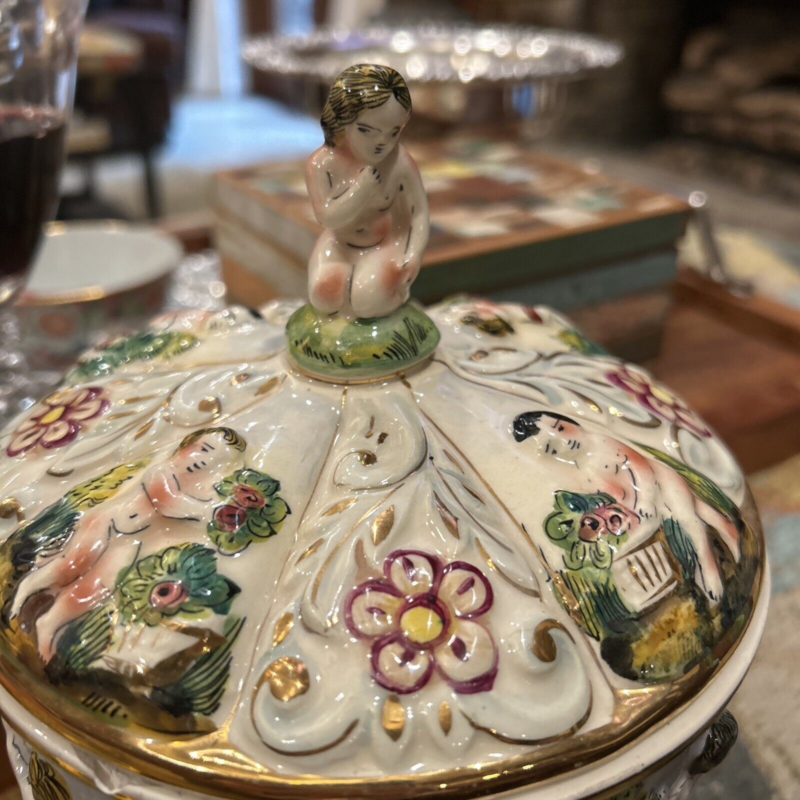 Vintage Compodimonte Italian Porcelain Lid Hand Painted Cherubs (Lid Only)
