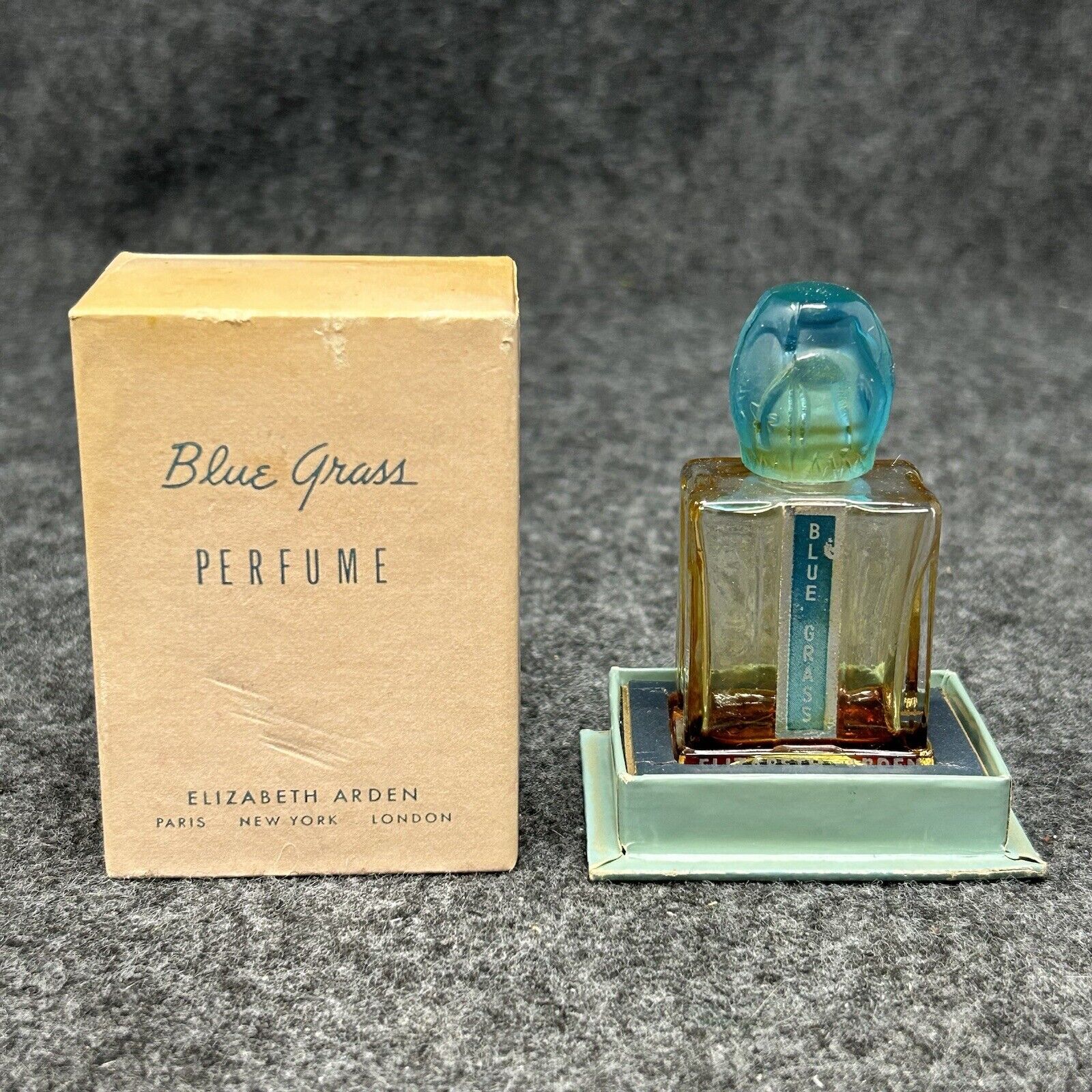 Elizabeth Arden Blue Grass Perfume Vintage Glass Bottle Blue Top and Box Vanity
