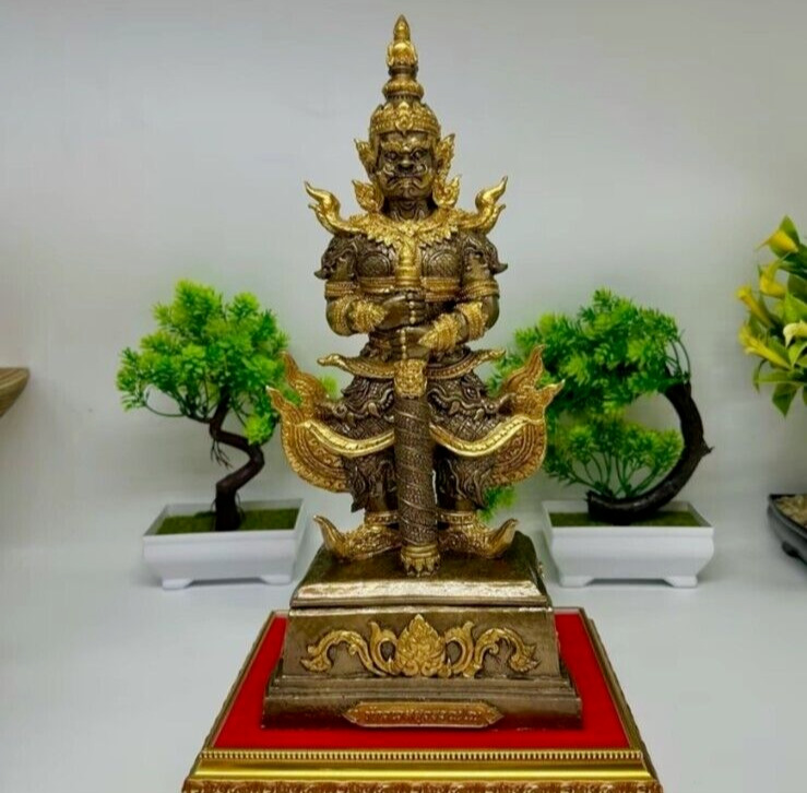 Thao Wessuwan Statue Tall 14inc Nam Phi iron ore , A god feared by demons
