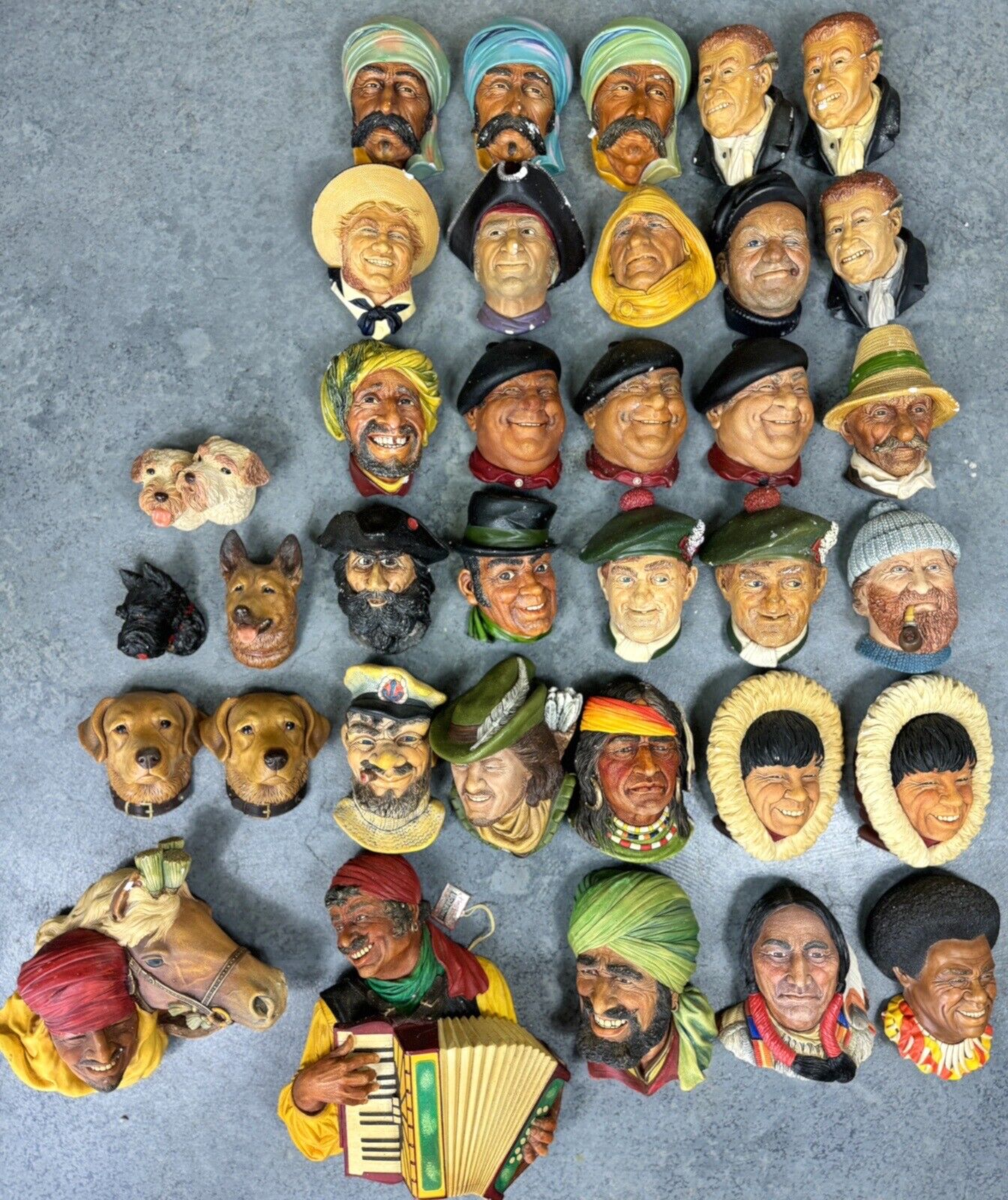 Bossons Chalkware Heads - HUGE LOT Of 35 Busts