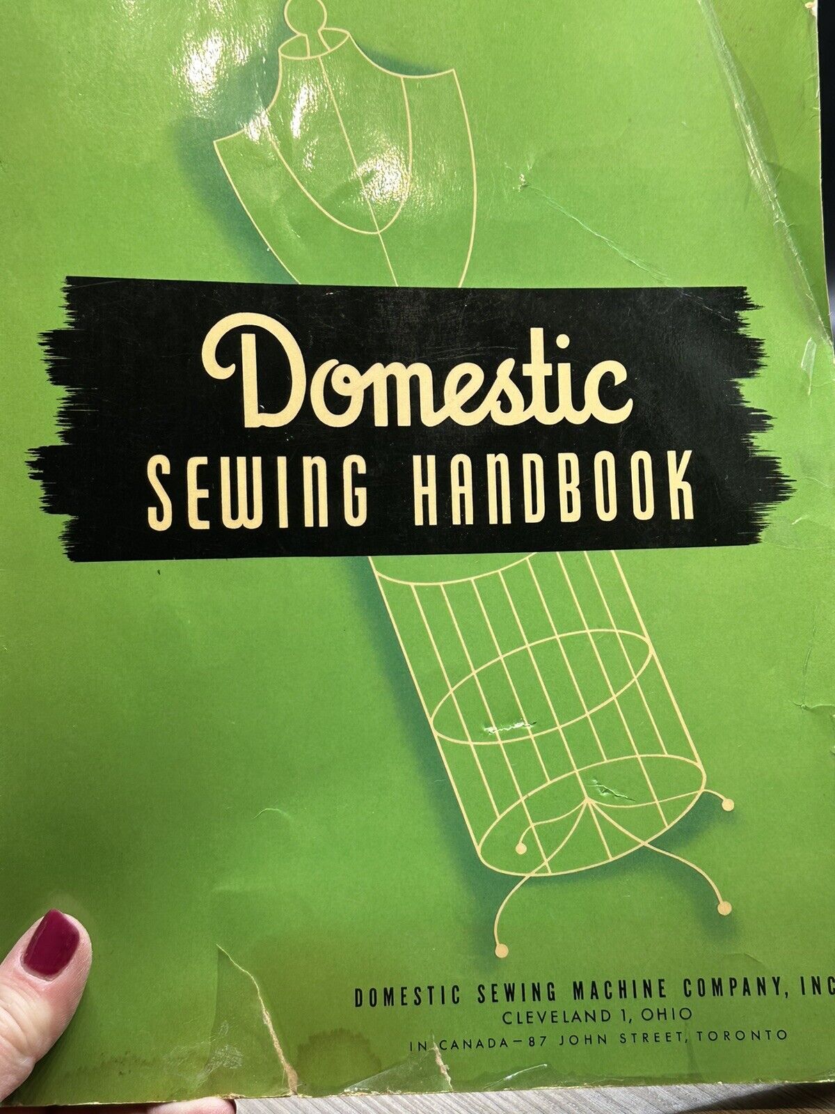 1947 DOMESTIC SEWING Handbook Domestic Sewing Machine Company Manual Spiral Bd