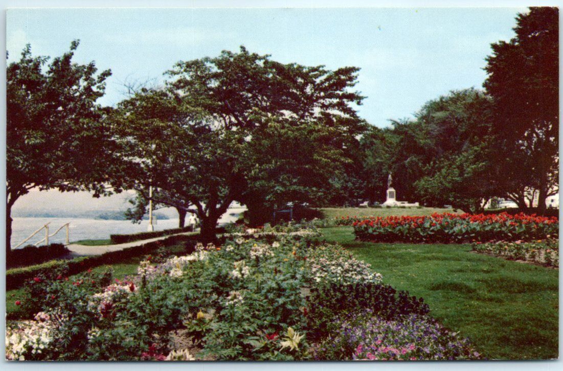 Postcard - Sunken Gardens - Harrisburg, Pennsylvania