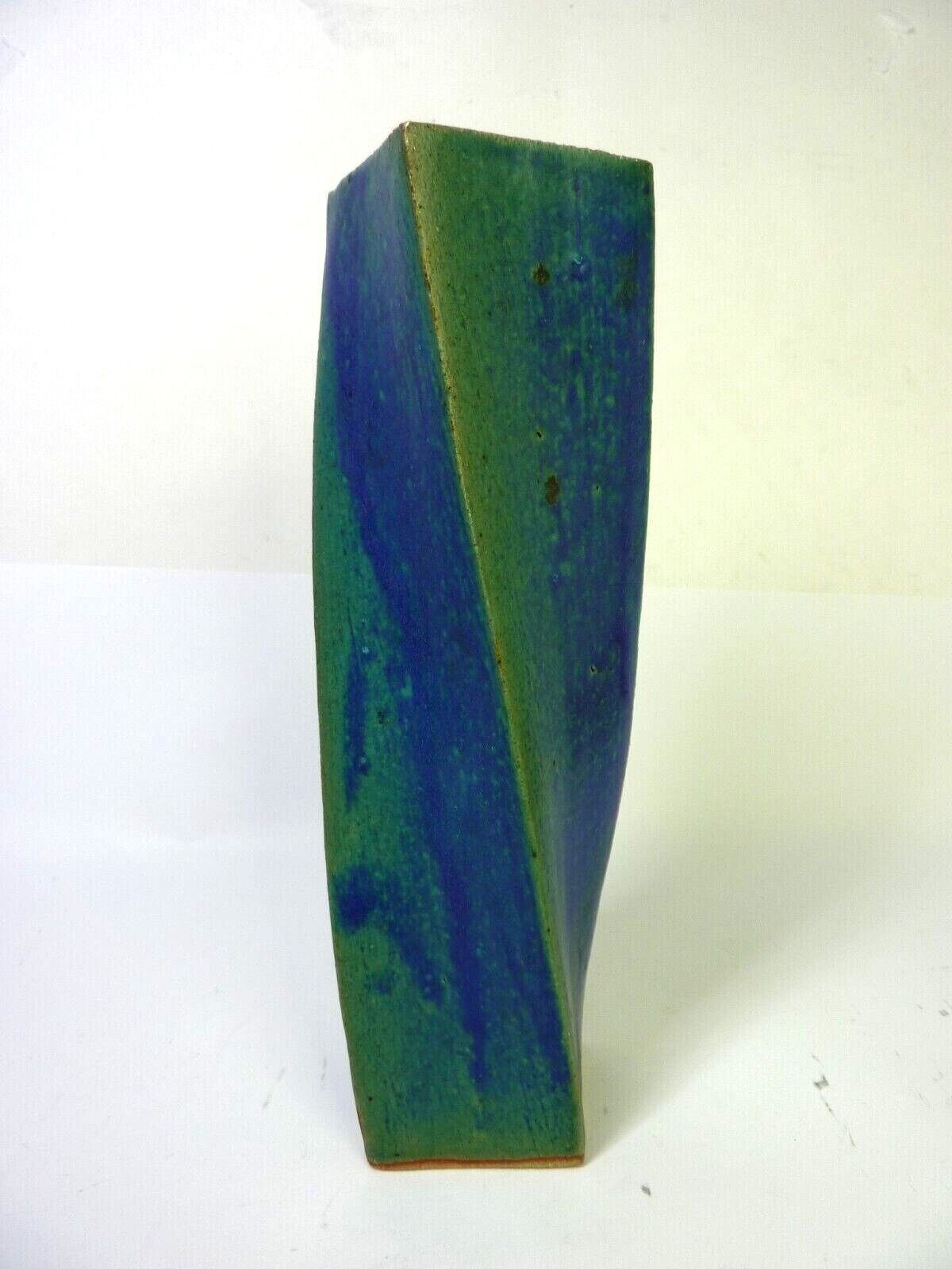 Vtg 1980s La Mers Studio Cobalt/Green Twisted Vase Pottery Very Good Cond. Read