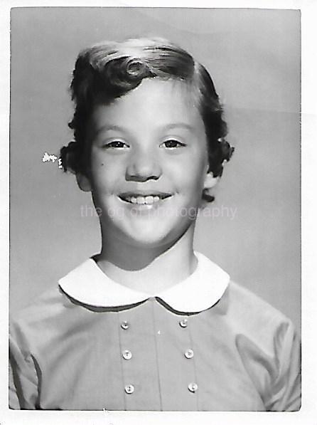 SCHOOL GIRLS Vintage SMALL FOUND PHOTOGRAPH Original B+W Photography 311 51 I
