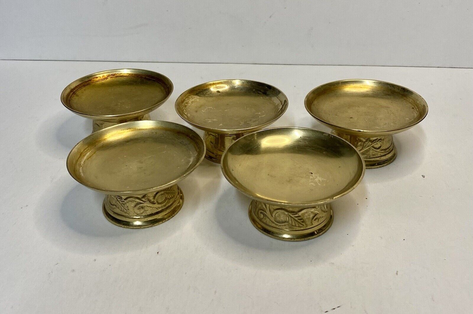 Set Of 5 Elegant Expressions Brass Pillar Candle Holder Collectible Home Decor