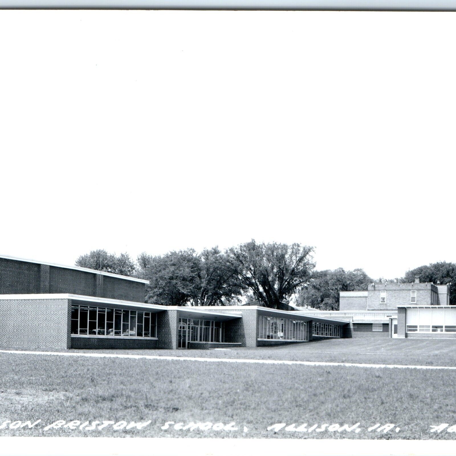 c1950s Allison IA RPPC Bristow School Building Real Photo Postcard High Vtg A102