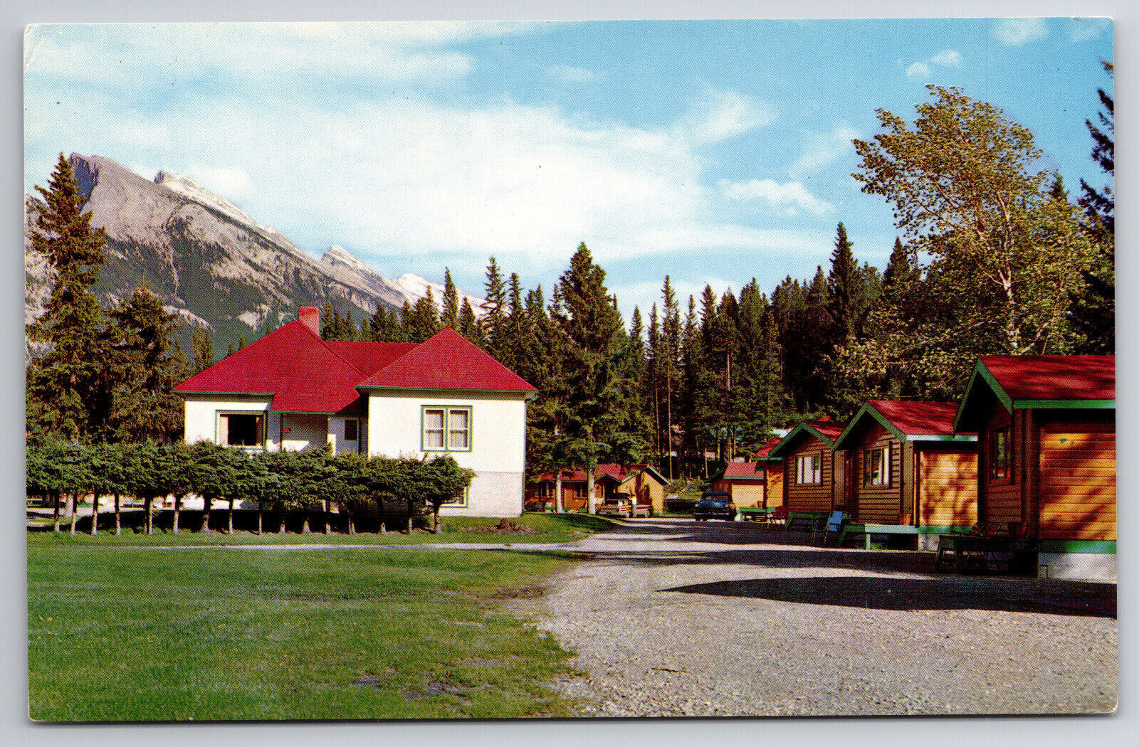 Vintage Canada Postcard Bow River Bungalows & Mt. Rundle Alberta