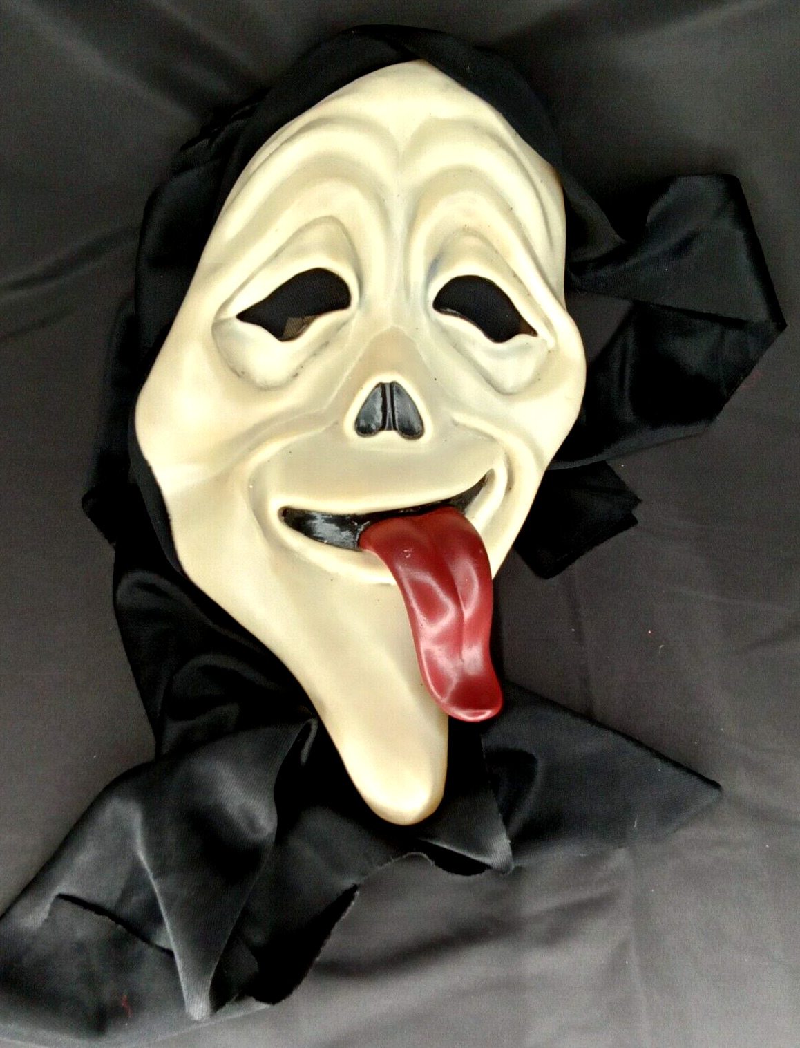 Halloween Mask Scream Scary Movie Vintage Goofy Trick Or Treat Costume