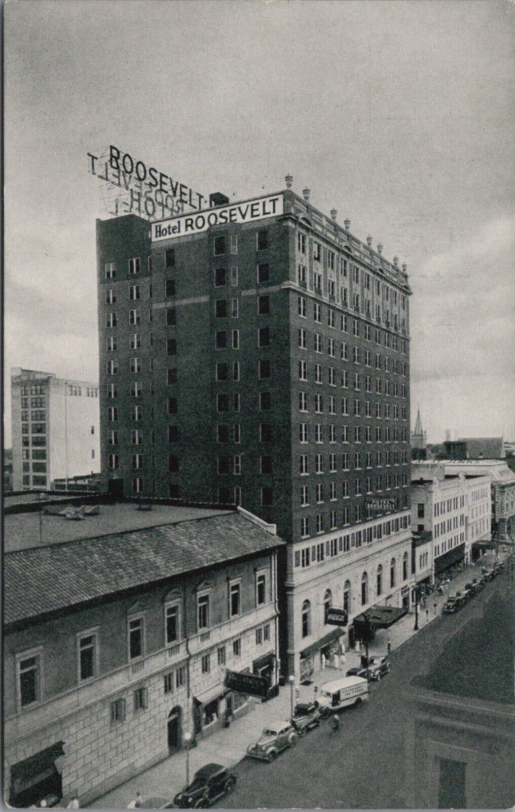 Hotel Roosevelt Jacksonville Florida Coca Cola Sign 1930\'s Cars Postcard UNP