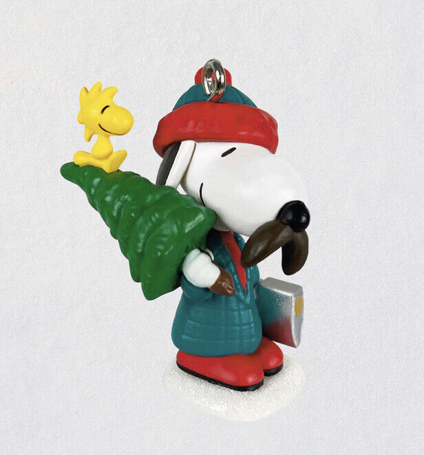 Hallmark Keepsake Christmas Ornament 2021 Winter Fun with Snoopy Miniature NIB