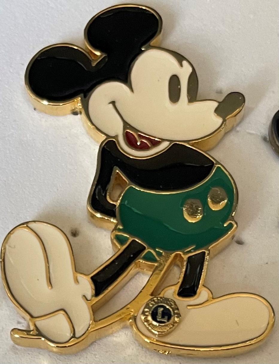 Mickey Mouse Pin in Green Shorts Rare Lions Club pin