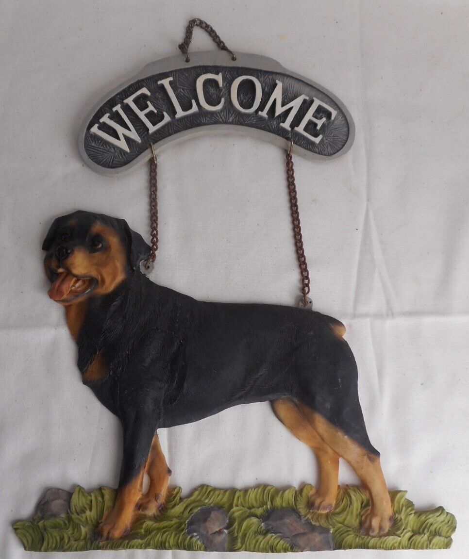 Rottweiler Wall Hanging Handcrafted Welcome Sign 10-3/4