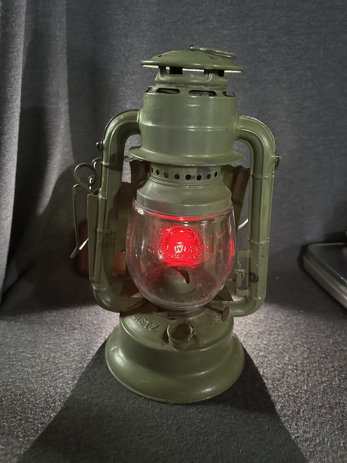 Antique Vintage Dietz Roadster Wagon Lantern With Red Lens Little Wizard