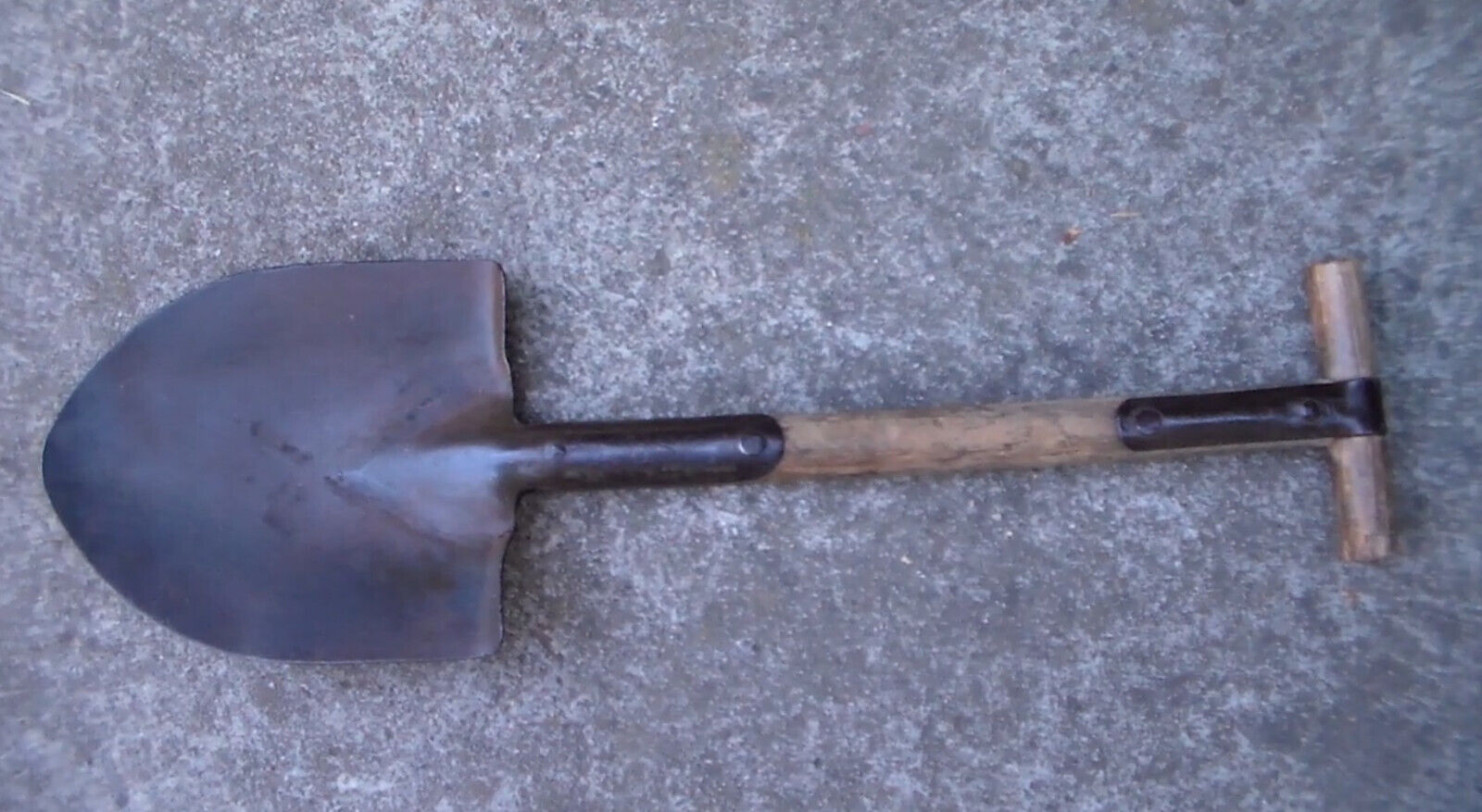 Old Relic WW1 era US Military M-1910 T-Handled Shovel Entrenching E-Tool [USED]