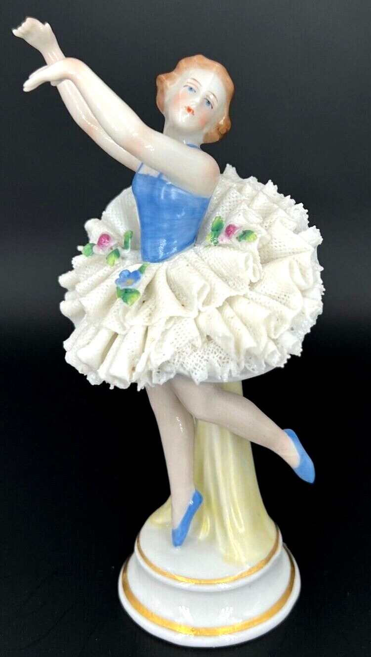 Vintage 1920\'s Lace Figurine Ballerina by SITZENDORF Porcelain Germany Height 15