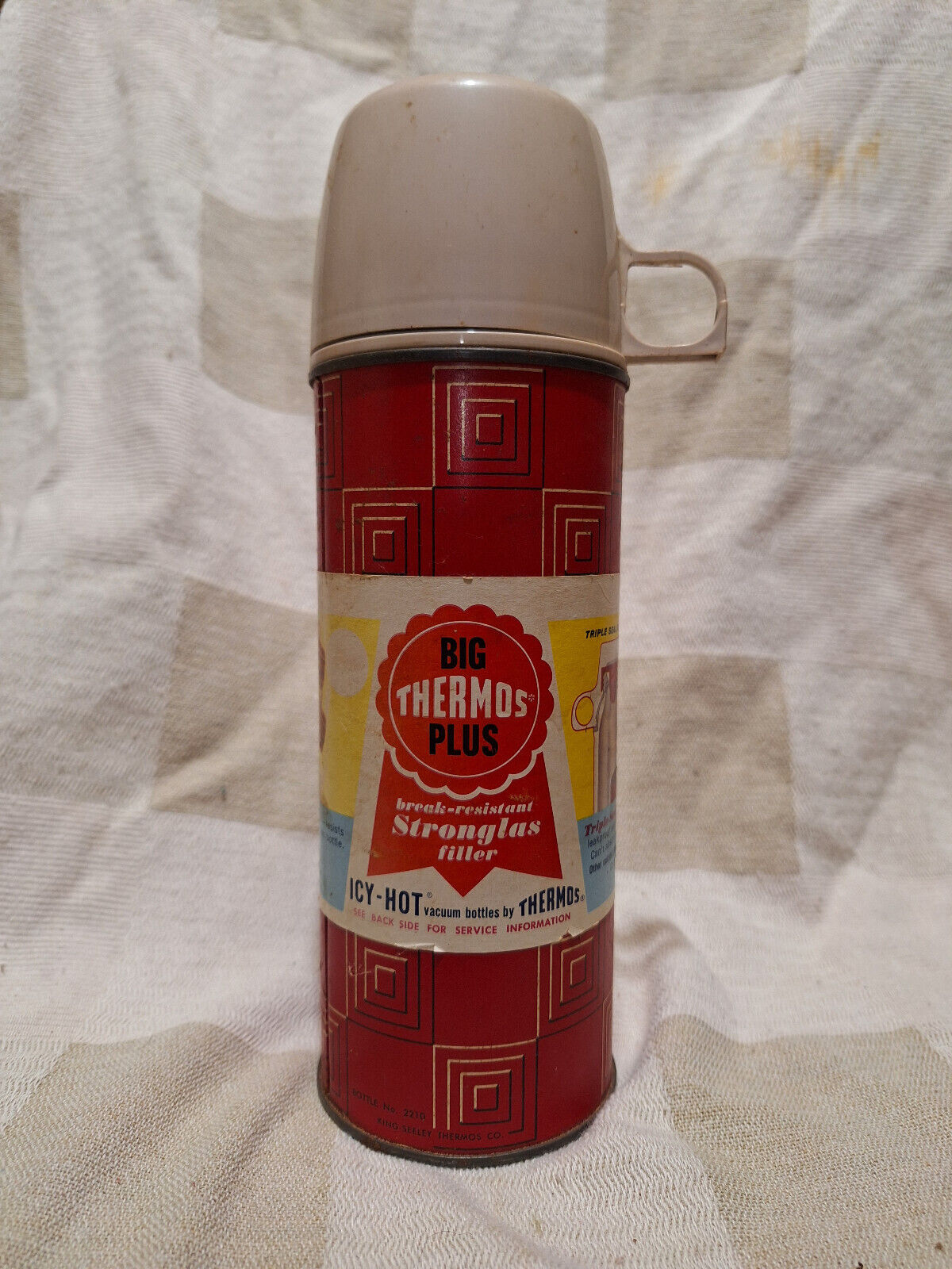 Thermos Icy Hot Pint Size Bottle Vintage Red W/ Cup Geometric pattern VTG 1963