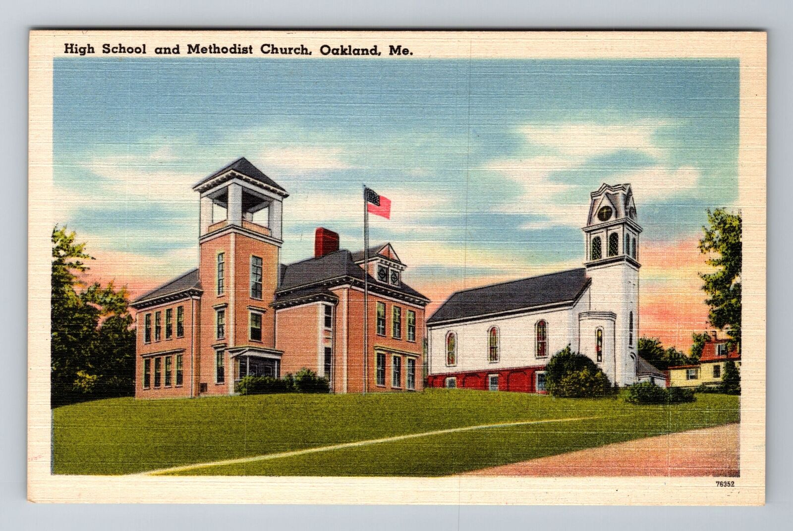 Oakland ME-Maine, High School And Methodist Church, Religion, Vintage Postcard