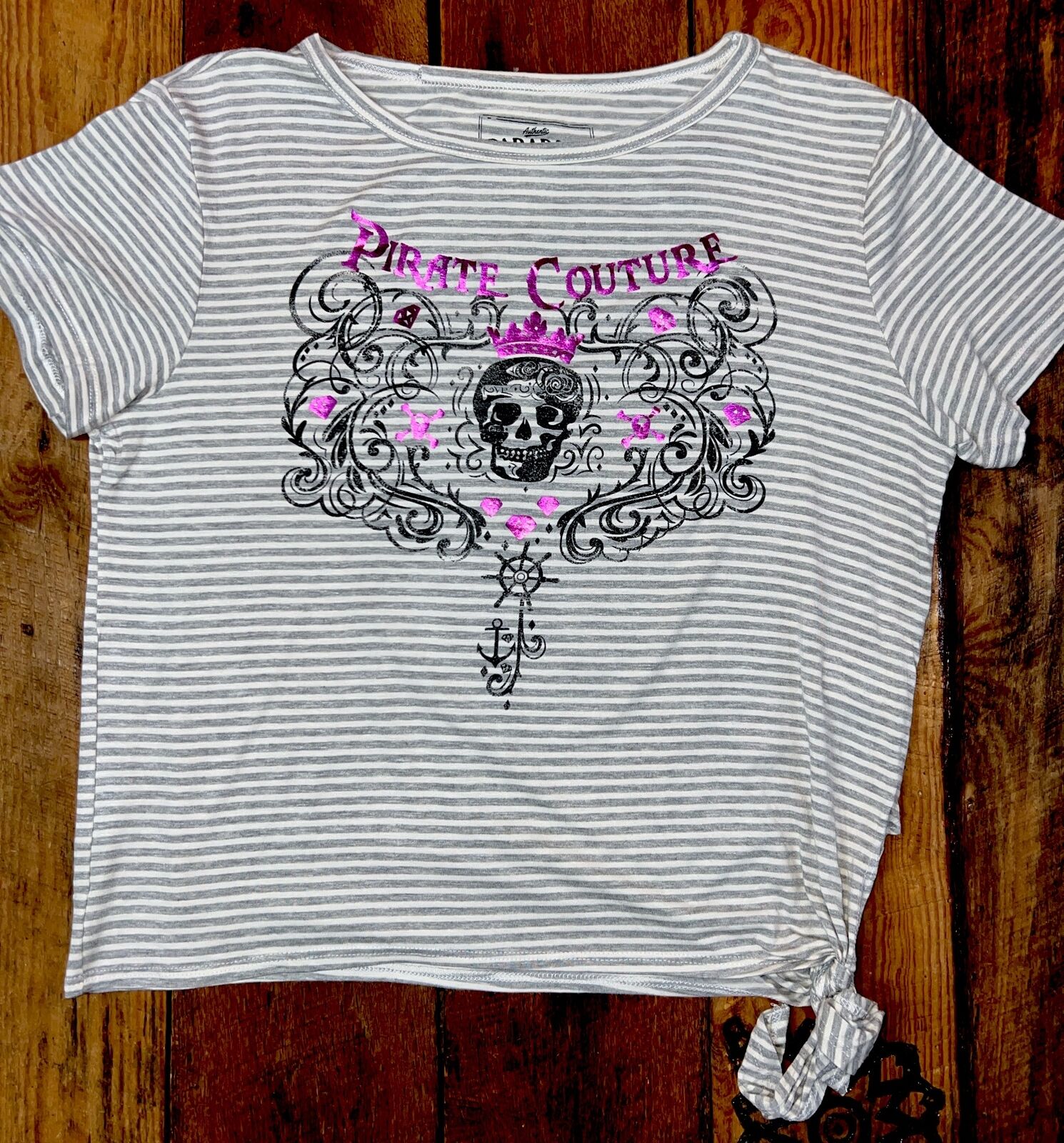 Large DISNEY PARKS Pirate Couture Ladies WWD Pirates Of The Caribbean Shirt NWOT