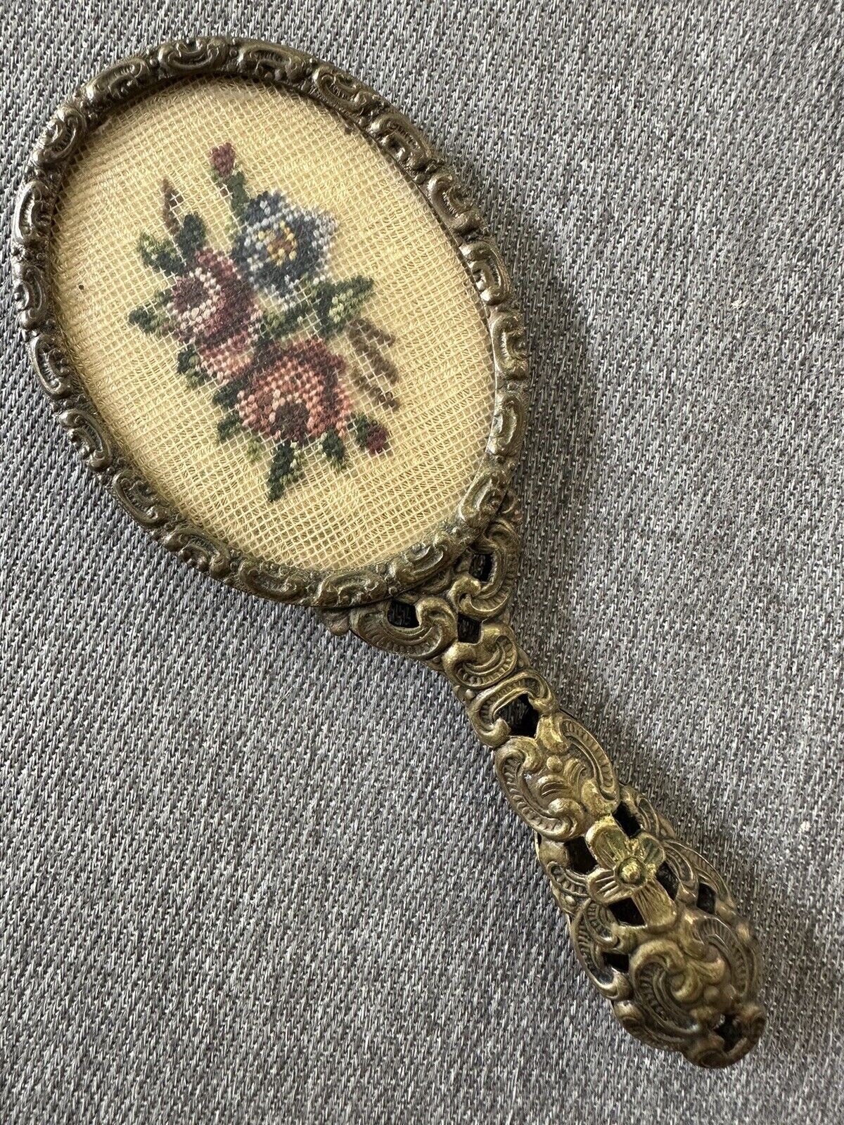 Antique Gold Filigree Cross Stitch Purse Hand Mirror Powder Sifter Compact