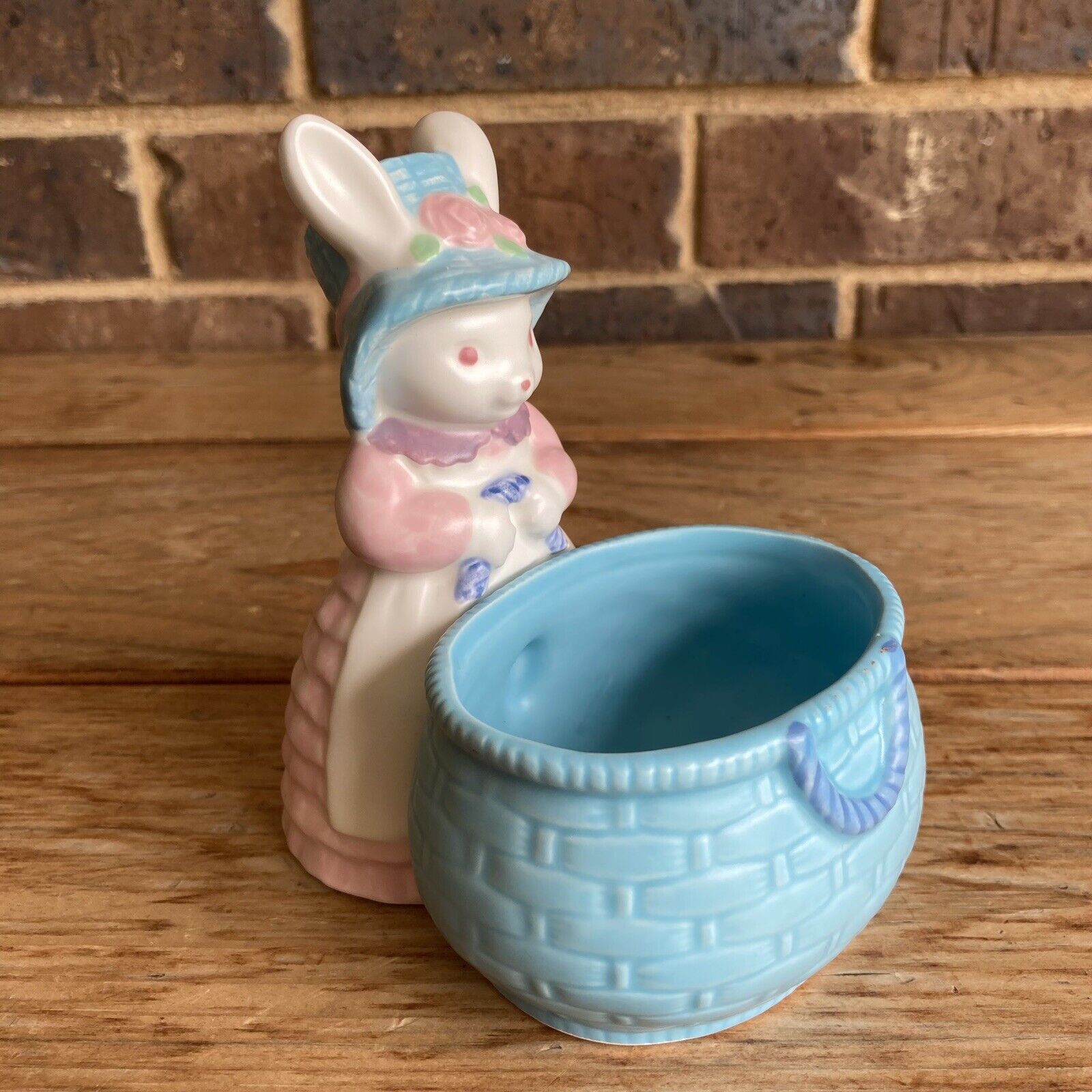 Vintage 1980s Takahashi Japan EASTER Rabbit Bunny Ceramic Planter Figurine 5”