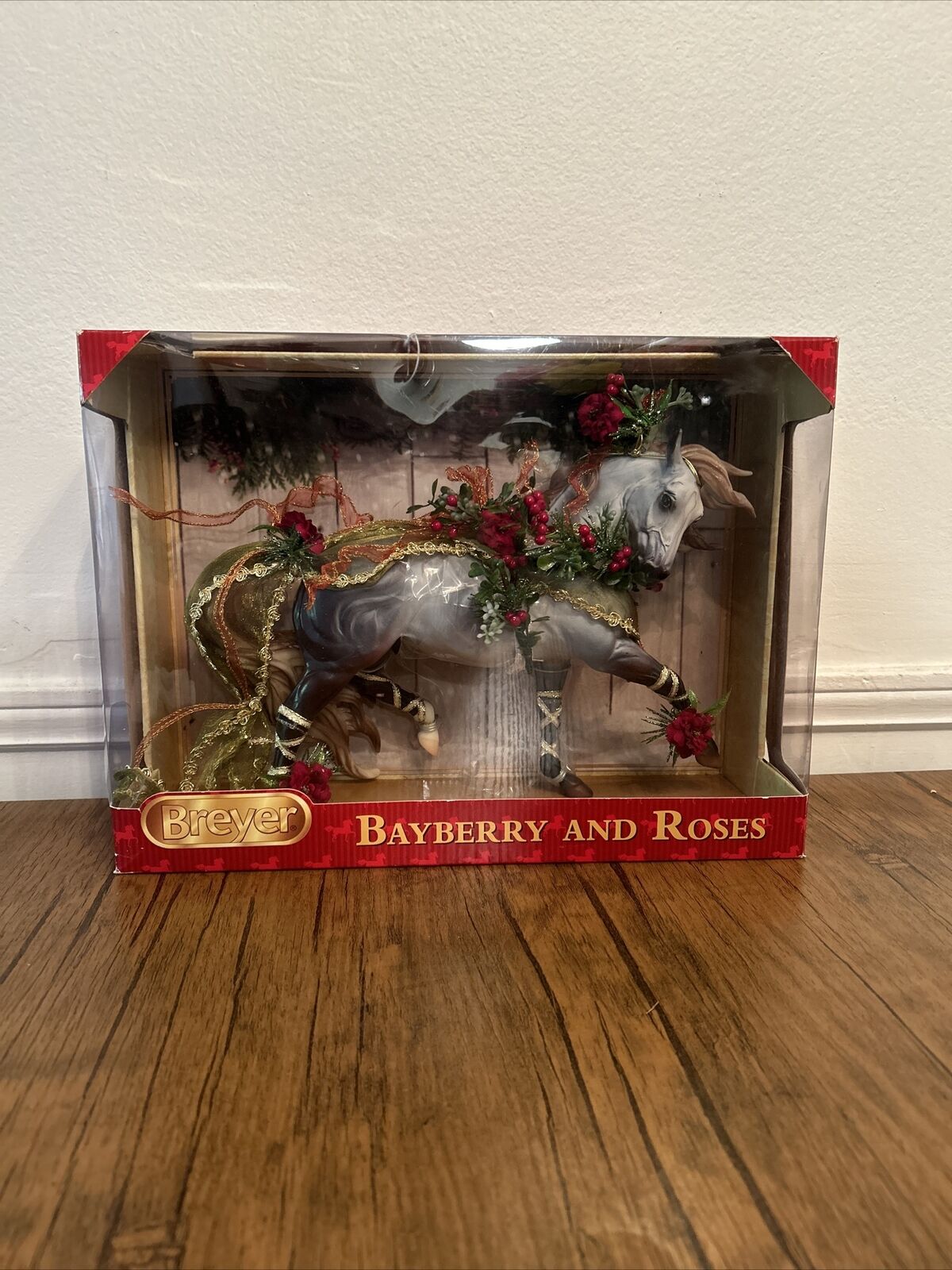 NIB 2014 Breyer Bayberry and Roses #700117 Christmas Horse