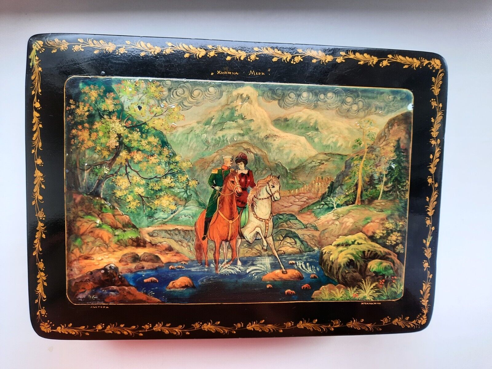 Mstera 1950\'s Russian Lacquer Box Vintage Handmade author\'s work Palekh