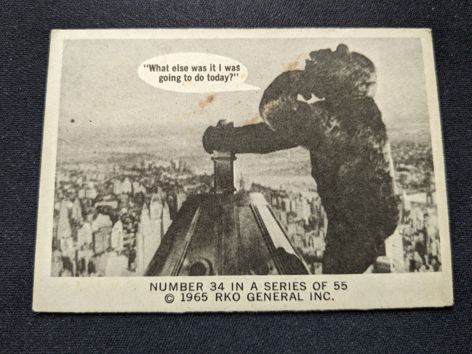1965 Donruss King Kong Card # 34 What else was it I was going to do today? VG/EX