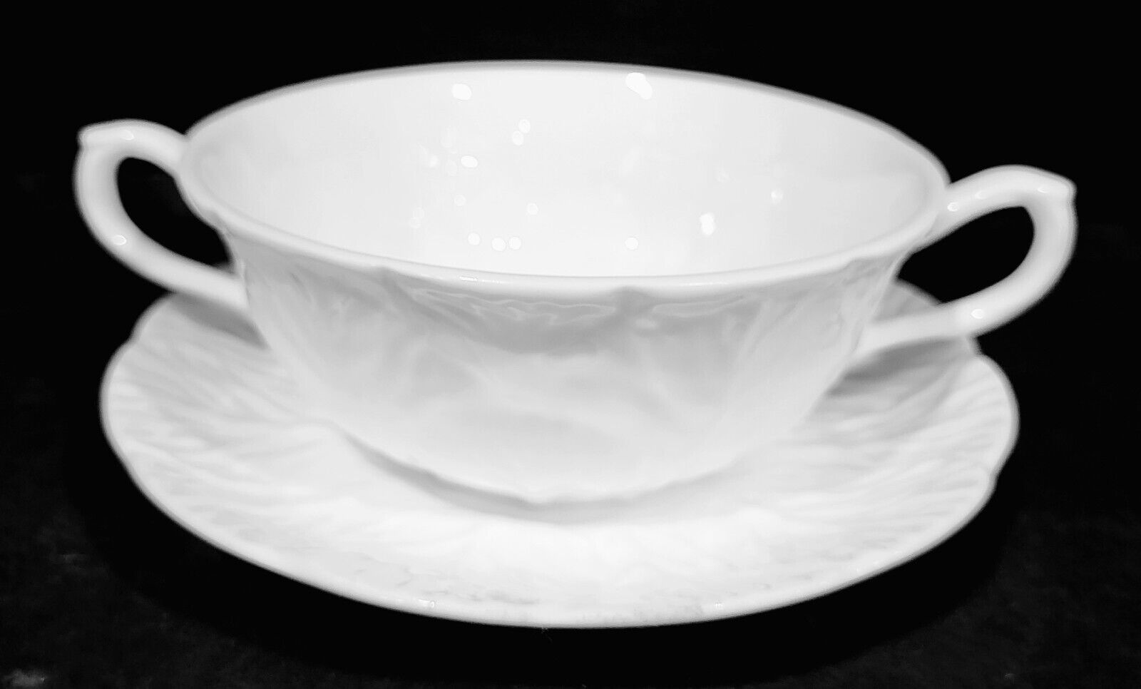 WEDGWOOD COUNTRYWARE CABBAGE FLAT CREAM SOUP BOWL AND SAUCER SET