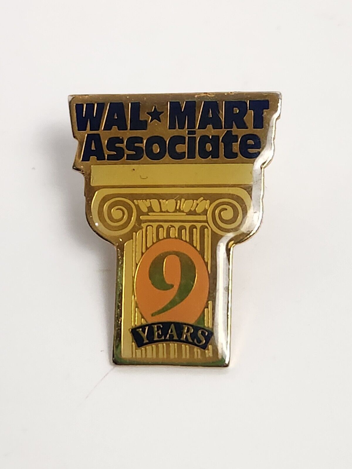Walmart Hogeye Associate 9 Years Lapel Hat Pin