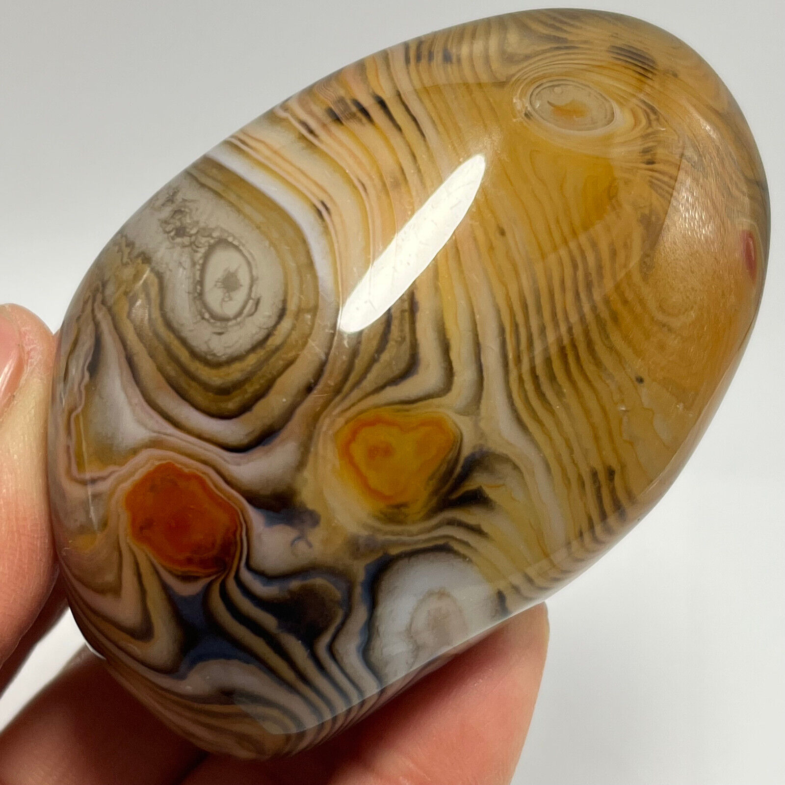 TOP165G Natural Polished Silk Banded Lace Agate Crystal Madagascar
