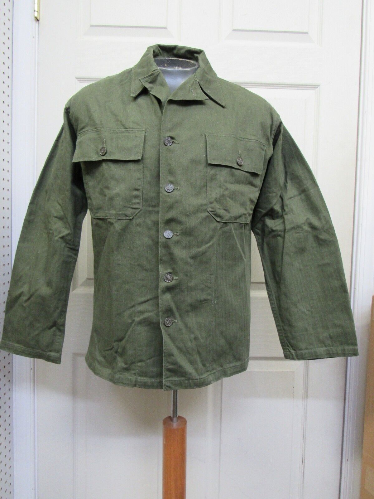 Post WW2 US HBT Herringbone Twill Shirt Jacket OD-7 13 Star Buttons Small 1948 