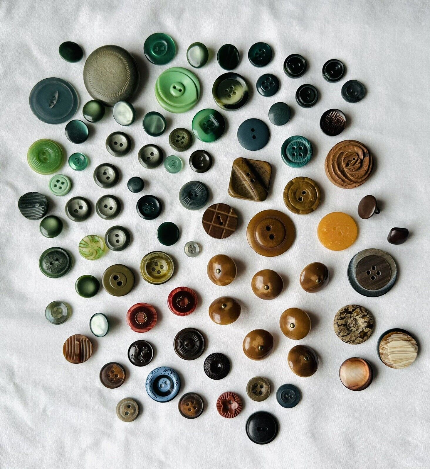 82 Vintage Buttons Greens &Browns Some From Early 1900’s
