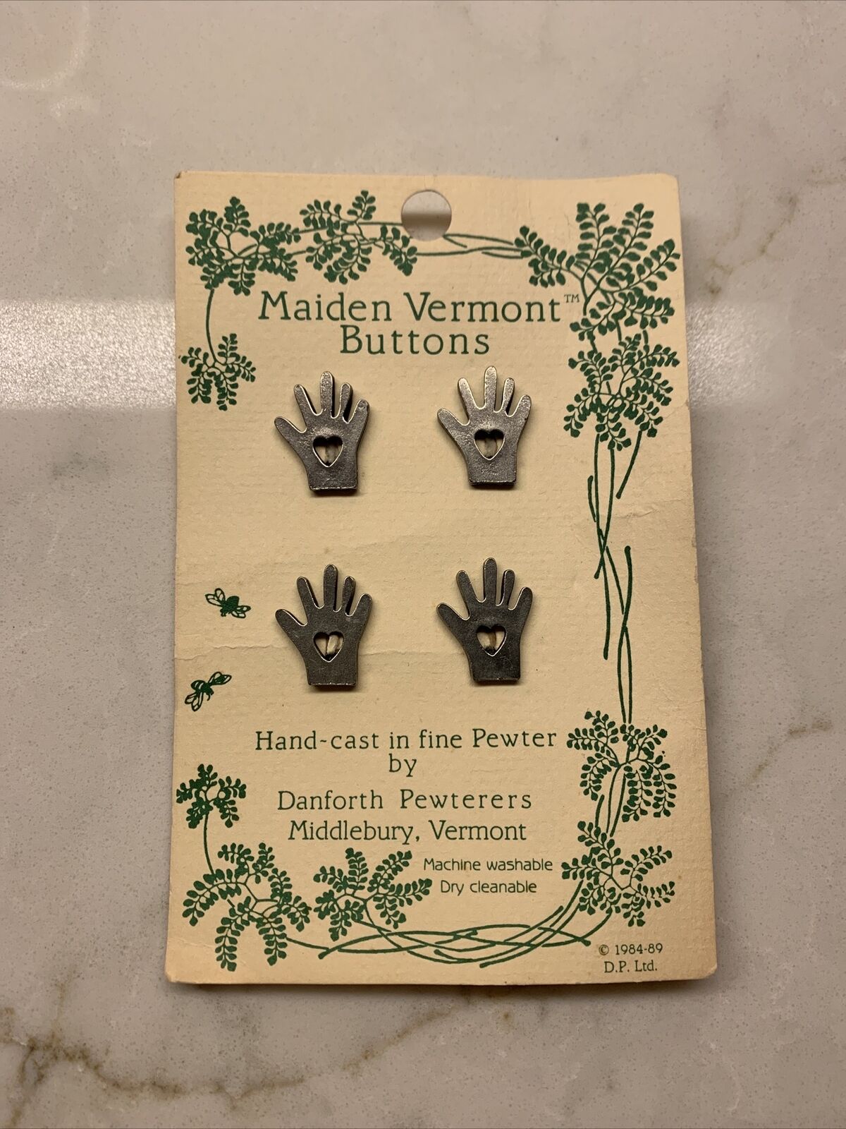 4 Vintage Danforth Pewter Maiden Vermont Heart In Hand Buttons 1984-89