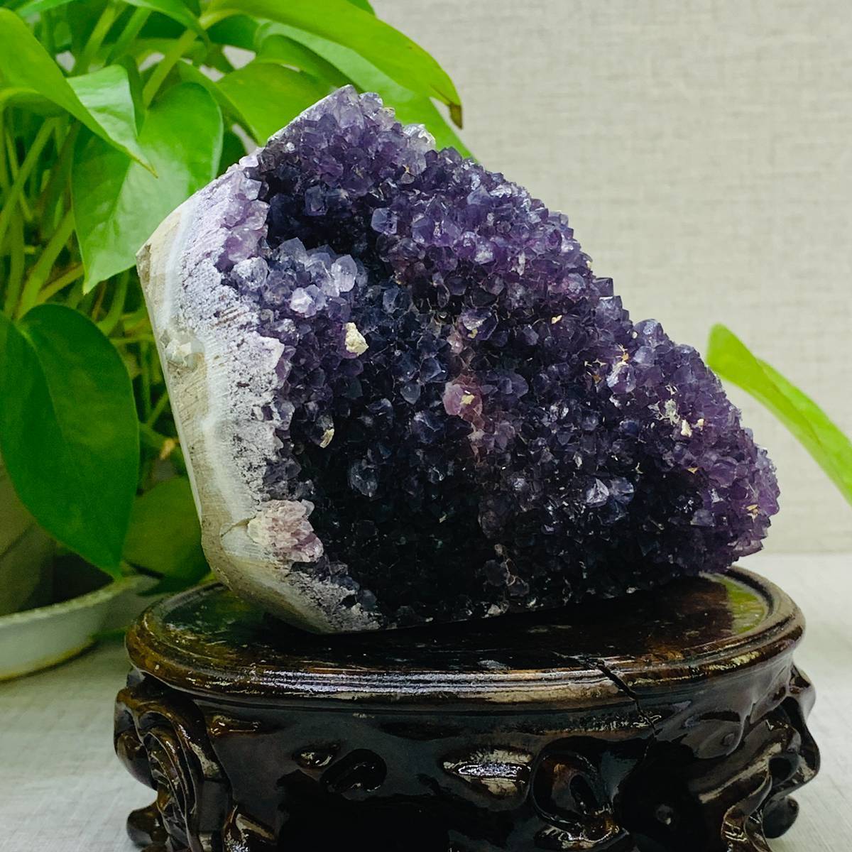 1210g Natural Amethyst Geode Mineral Specimen Crystal Quartz Energy Decoration