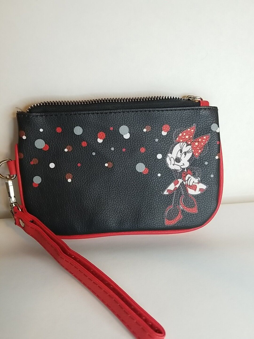 Womens / Girls Disney Minnie Mouse Wristlet Black Red Zipper