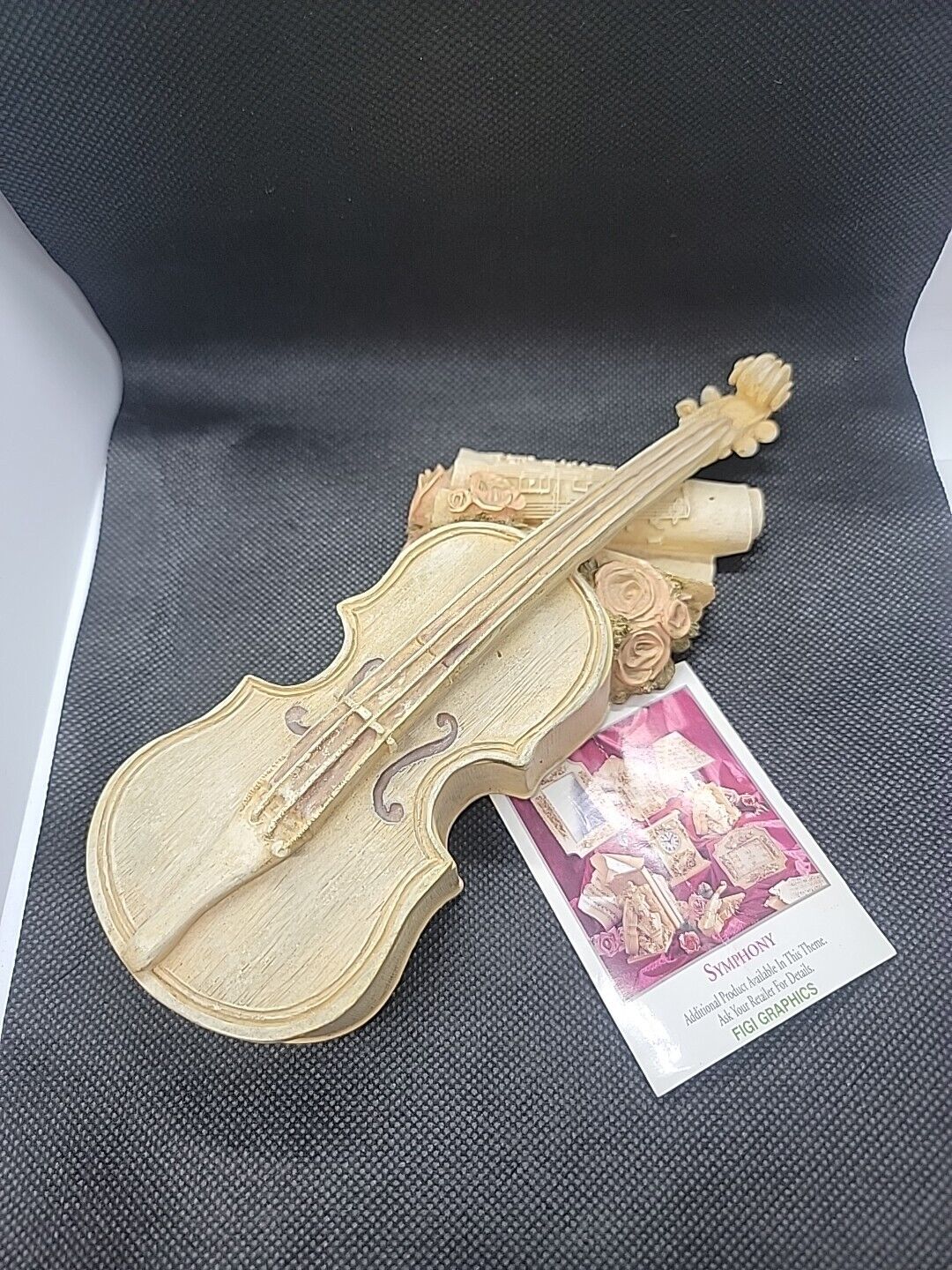 Vintage 1995 Figi Graphics Violin Music Box